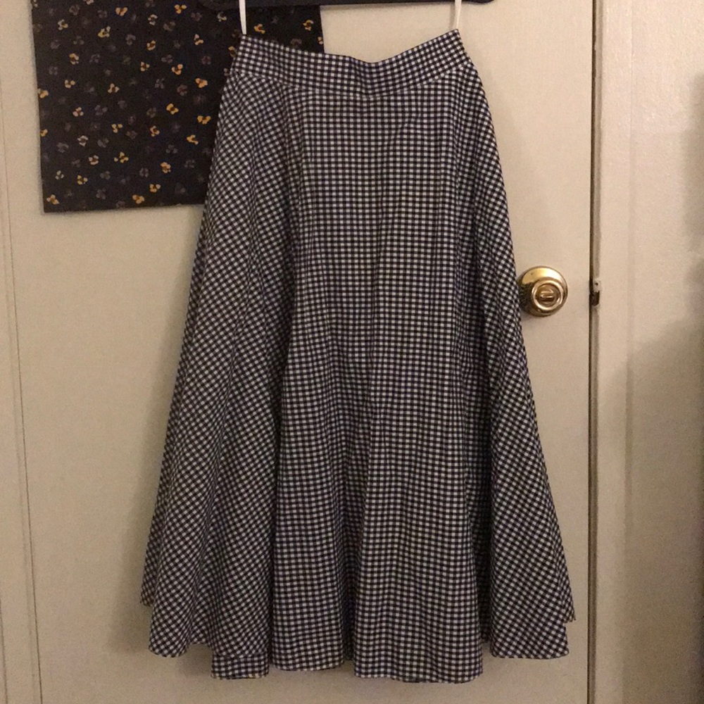 Uniqlo gingham midi skirt